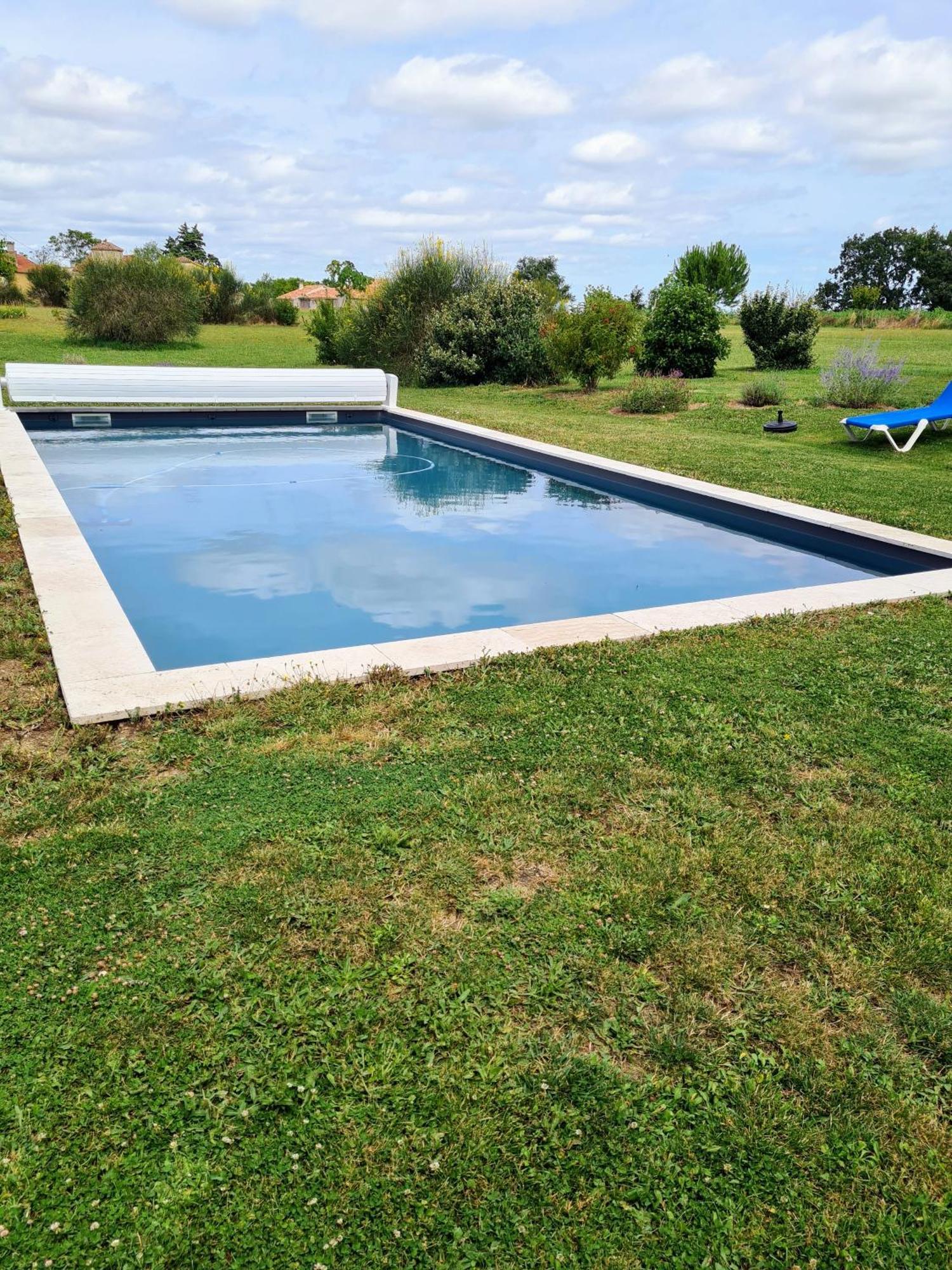 Charmant Logement A La Campagne Gazaupouy المظهر الخارجي الصورة